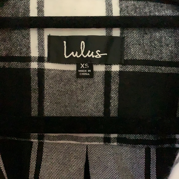 Lulus Flannel Midi NWOT - Picture 5 of 5